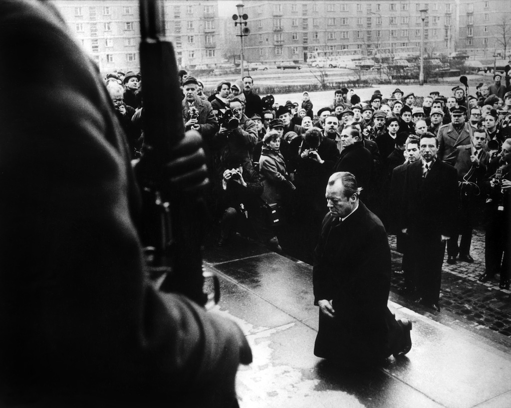 Ritual der Versöhnung: Willy Brandts Kniefall in Warschau 1970.